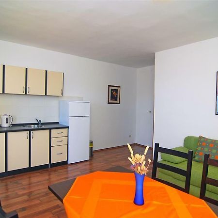 Apartman Luca Διαμέρισμα Zečevo Εξωτερικό φωτογραφία