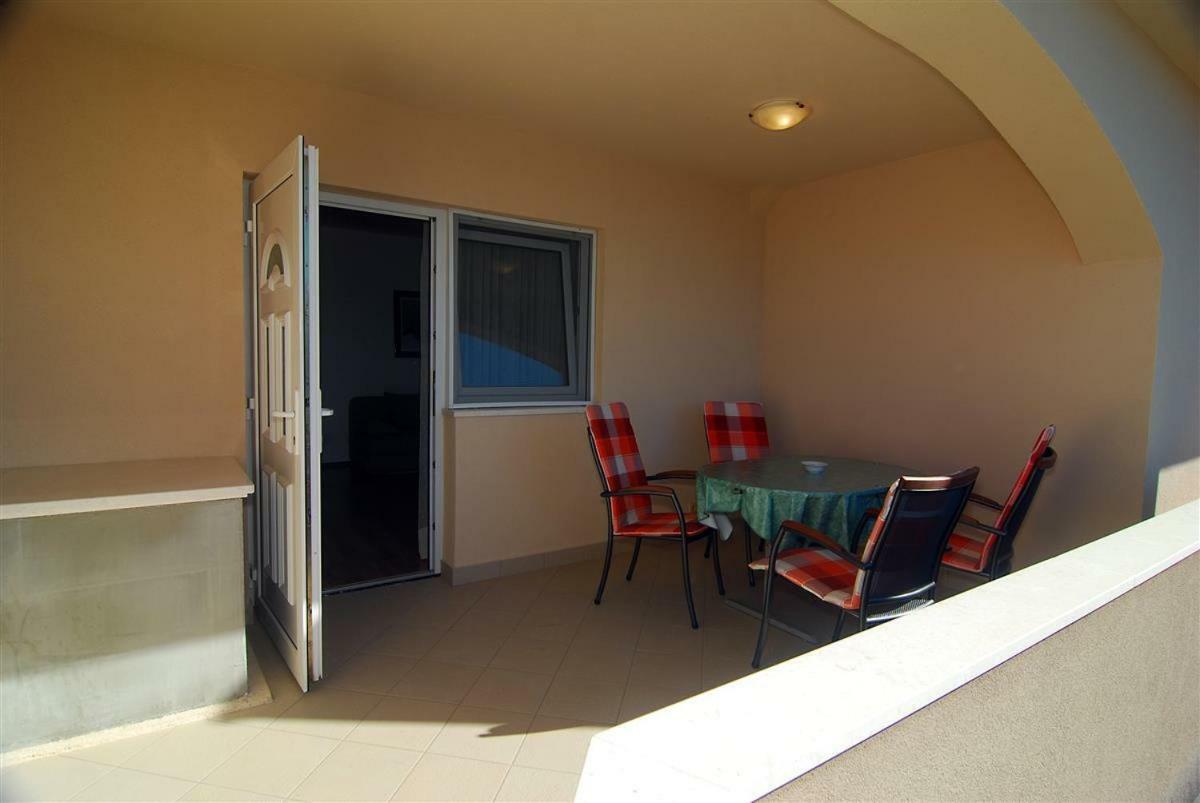 Apartman Luca Διαμέρισμα Zečevo Εξωτερικό φωτογραφία
